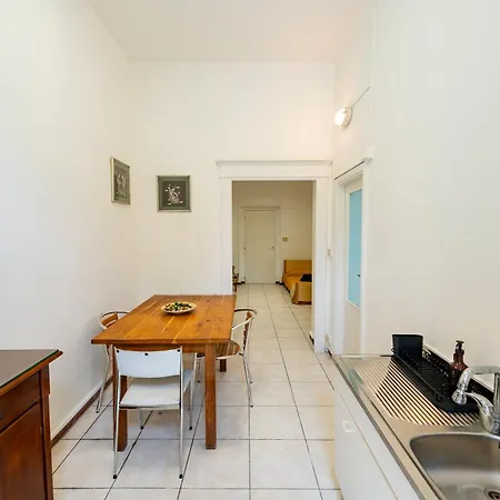 Guesthost - Cozy Liberty Flat X3 Close To The Sea *