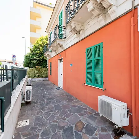 Guesthost - Cozy Liberty Flat X3 Close To The Sea Apartment